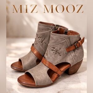 Miz Mooz Caleb Grey Leather Studded Heeled Sandals EU 39 US 8.5 Boho Western Ank